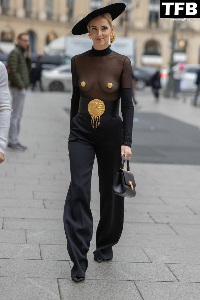 Chiara Ferragni Looks Stunning Without a Bra in Paris - #4