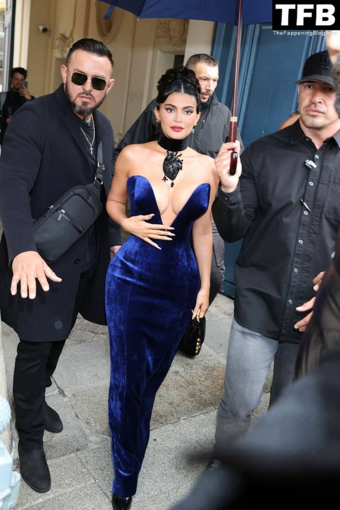 Busty Kylie Jenner Flaunts Her Deep Cleavage in Paris (54 Photos + Video) - #53