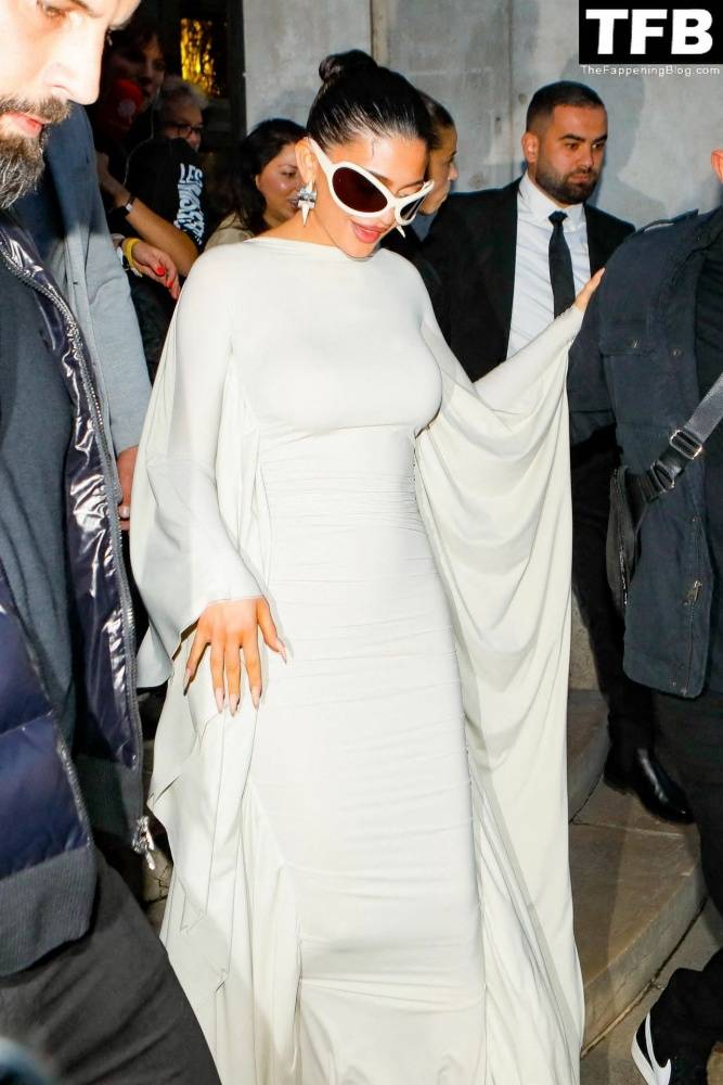 Kylie Jenner Flaunts Her Curves in a White Dress During Paris Fashion Week - #96