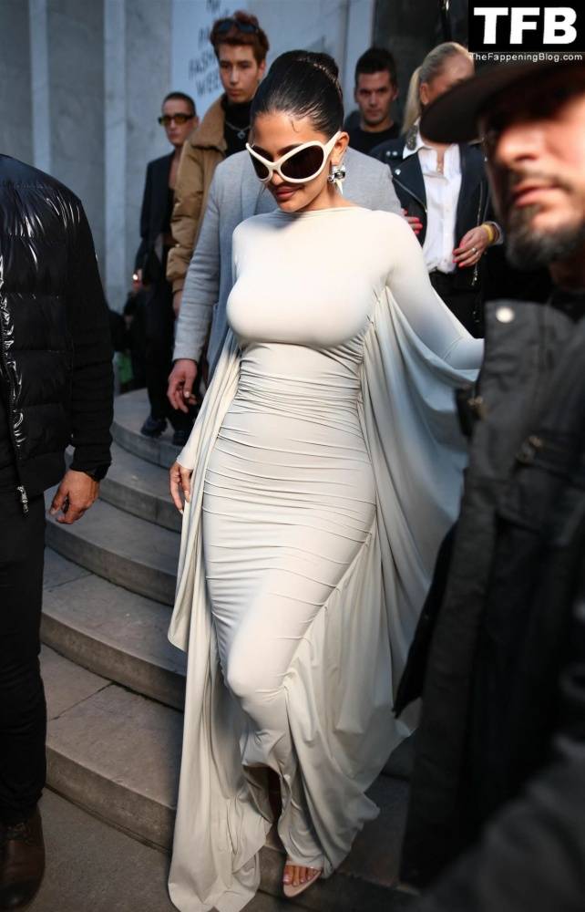 Kylie Jenner Flaunts Her Curves in a White Dress During Paris Fashion Week - #65