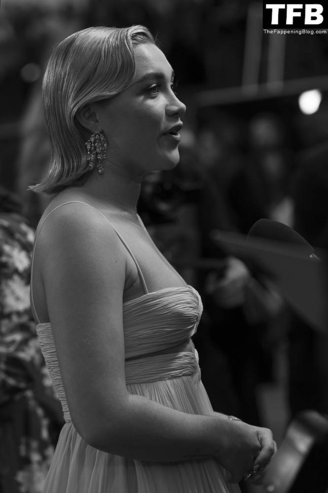 Florence Pugh Stuns on the Red Carpet at 1CThe Wonder 1D Premiere in London - #34