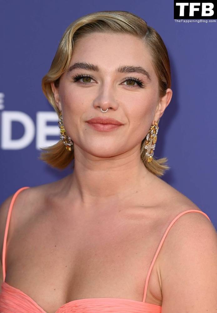 Florence Pugh Stuns on the Red Carpet at 1CThe Wonder 1D Premiere in London - #36