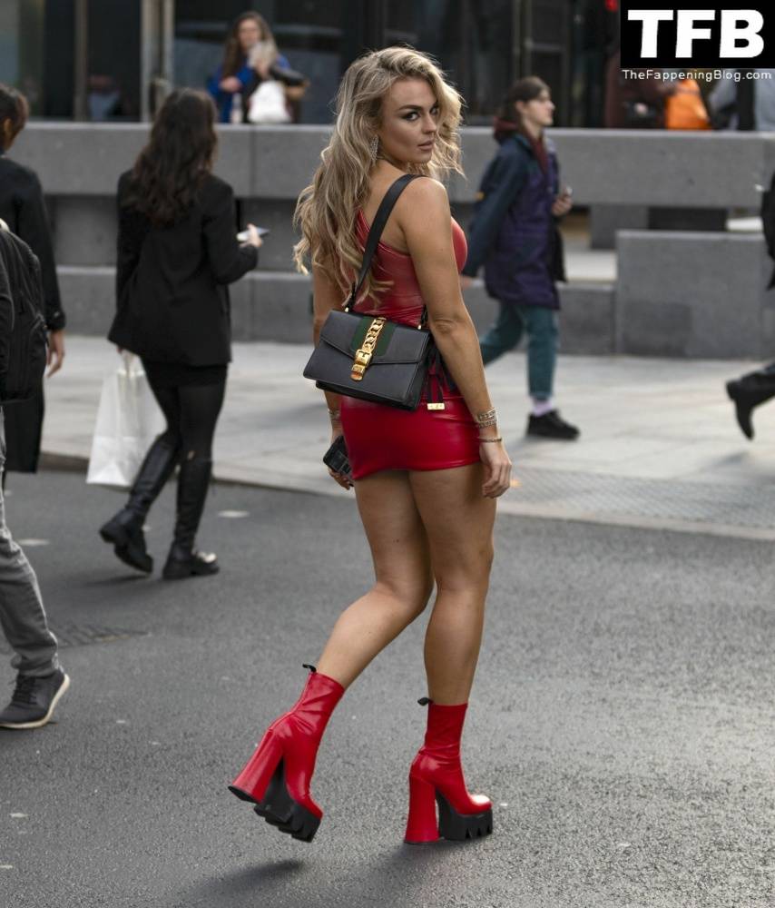 Tallia Storm Displays Her Sexy Legs at Eubank Jr vs. Benn Red Carpet Launch Party in London - #6