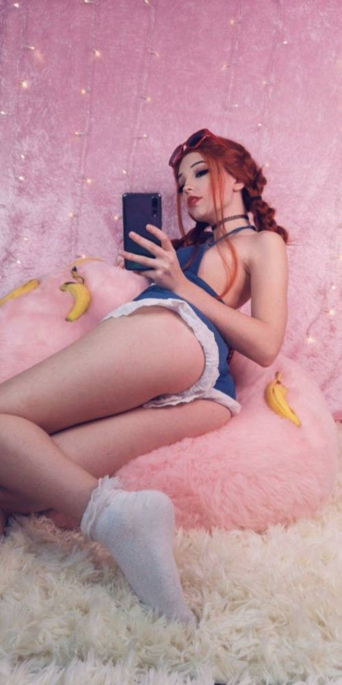 Belle Delphine Banana Selfie Photoshoot Onlyfans Set Leaked - #17