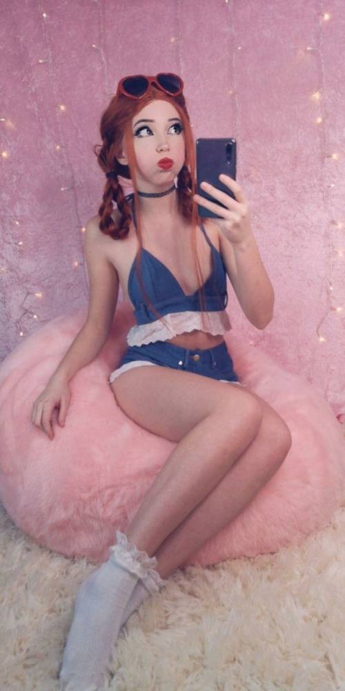 Belle Delphine Banana Selfie Photoshoot Onlyfans Set Leaked - #20