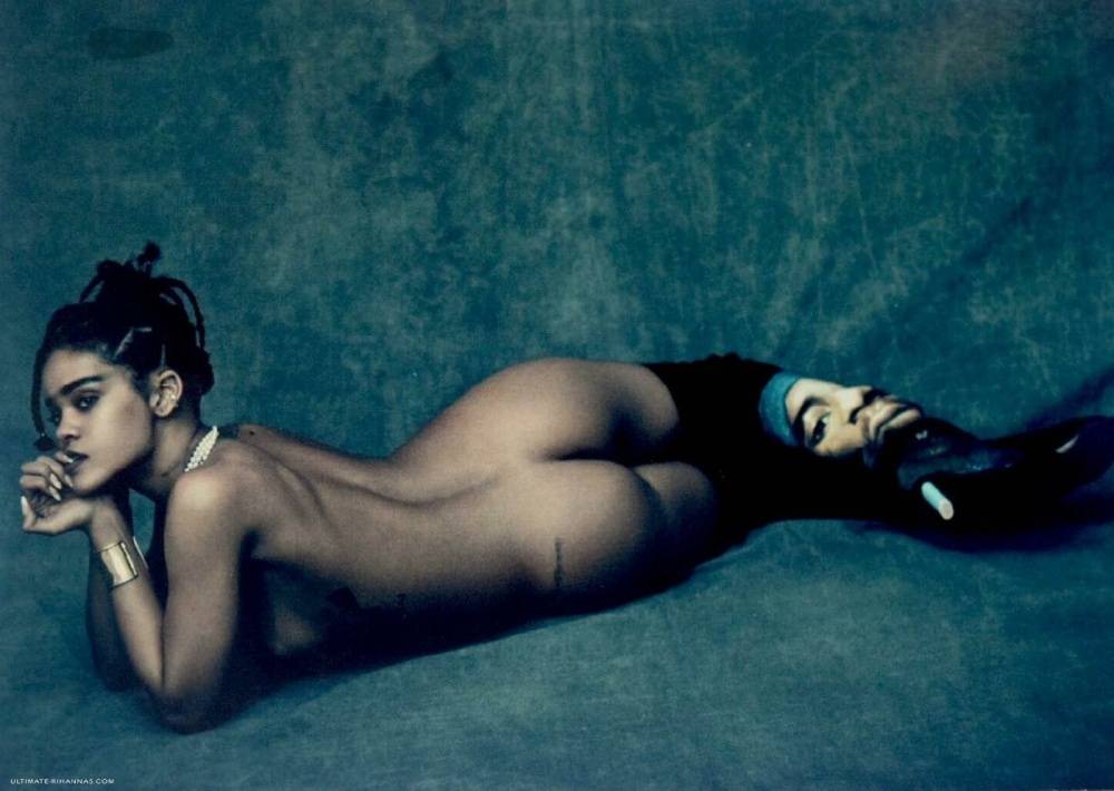 Rihanna Nude Modeling Photoshoot Set Leaked - #2