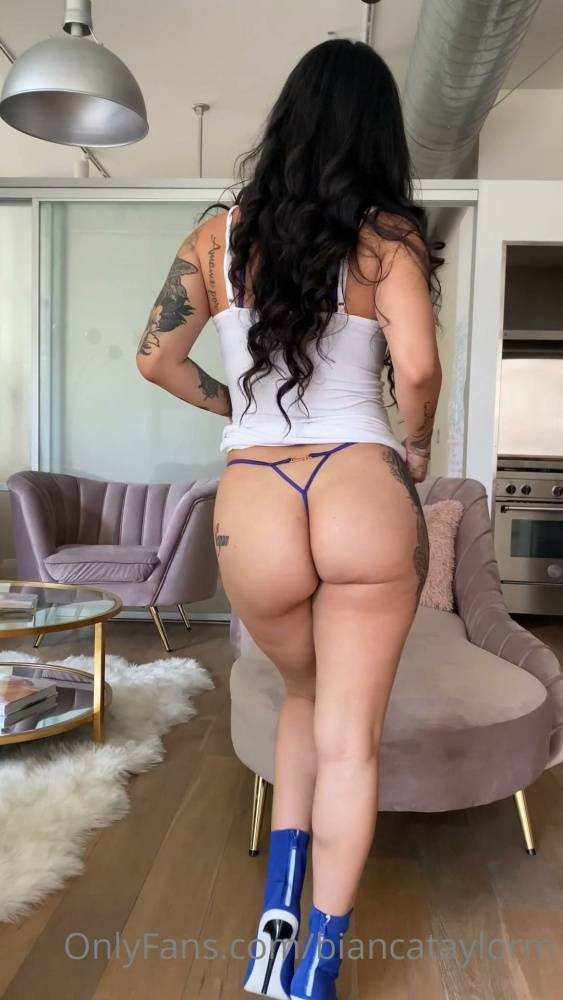 Bianca Taylor Dress Strip Onlyfans photo Leaked - #3