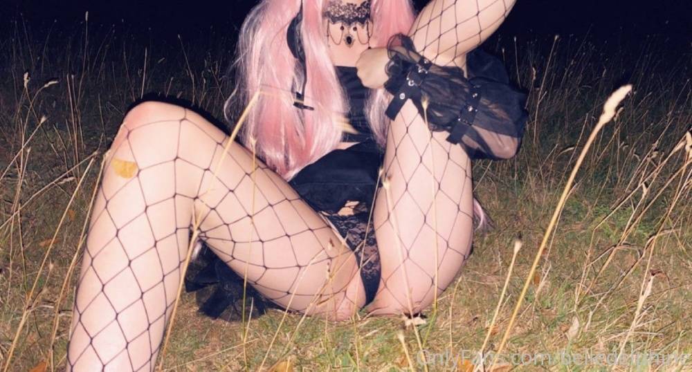 Belle Delphine Night Time Outdoor Onlyfans Leaked - #11