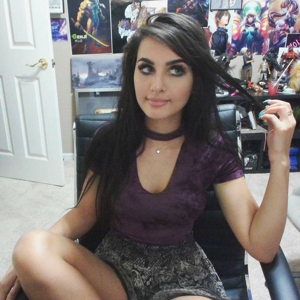 SSSniperwolf Sexy Pictures - #4