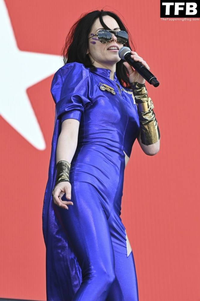 Delila Paz Performs on the Main Stage at American Express in London - #9