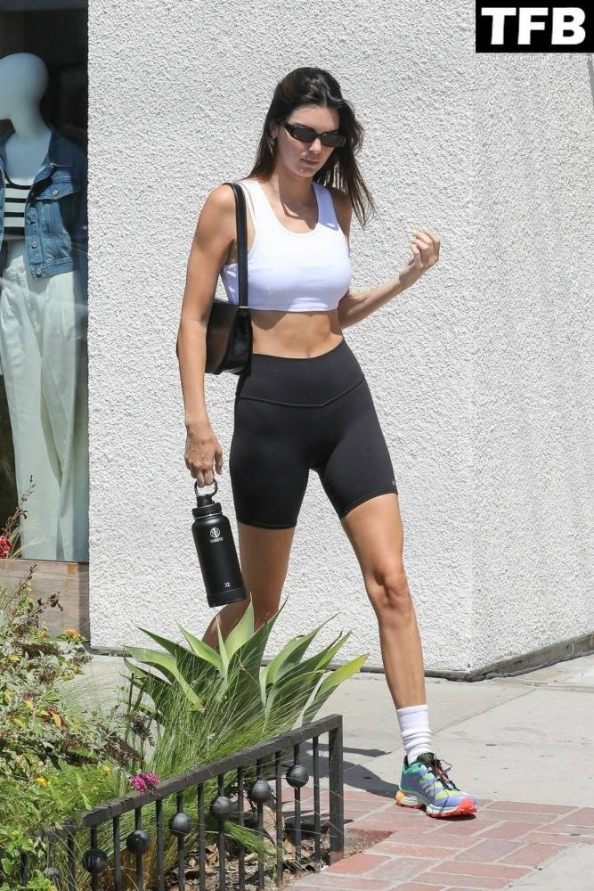 Kendall Jenner Puts Her Abs and Legs on Display During Workout Session in WeHo - #23