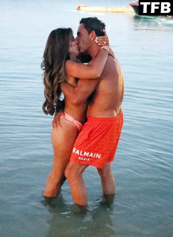 Teresa Giudice & Luis Ruelas Can 19t Keep Their Hands to Themselves During Their Honeymoon in Mykonos - #6