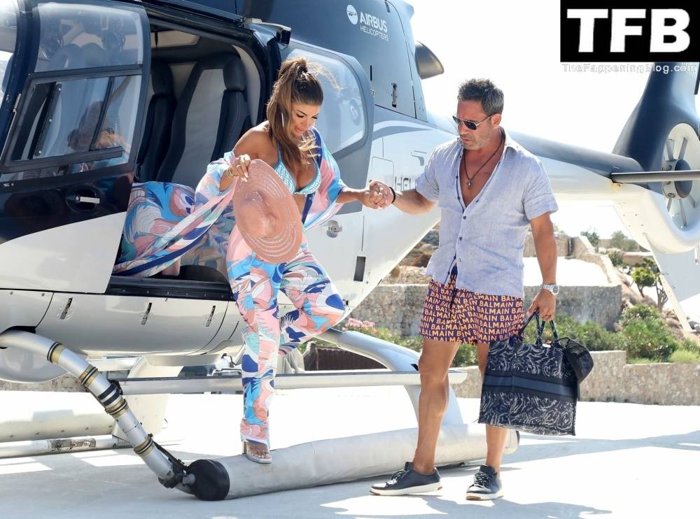 Teresa Giudice & Luis Ruelas Enjoy a Helicopter Ride on Their Honeymoon in Mykonos - #8