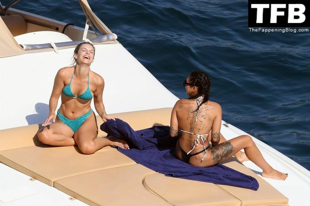 Ella Ding & Domenica Calarco Show Off Their Nude Tits While on Holiday on the Amalfi Coast - #22