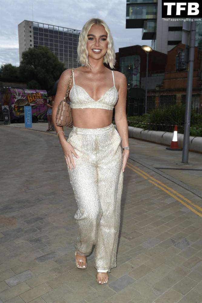 Cheyenne Kerr Arrives at the Rose Riviera Fashion Event in Manchester - #2