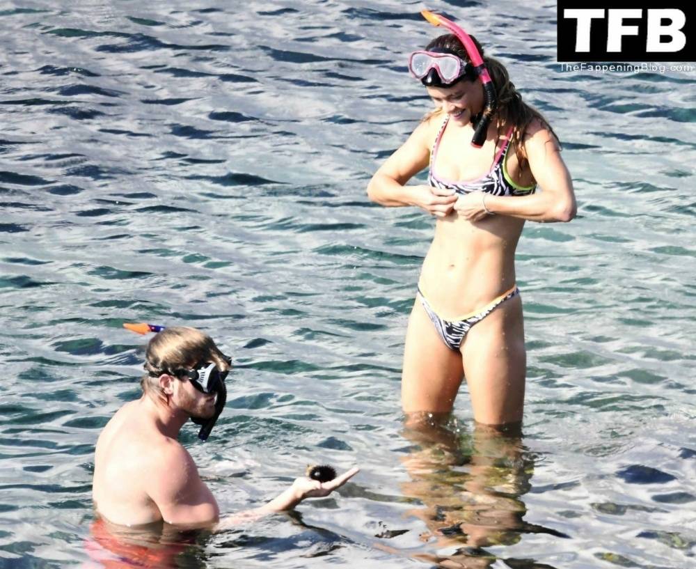 Nina Agdal & Logan Paul Enjoy a Day Snorkeling at the Beach in Mykonos - #37
