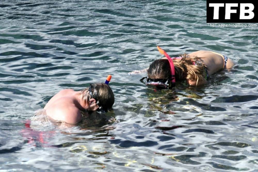 Nina Agdal & Logan Paul Enjoy a Day Snorkeling at the Beach in Mykonos - #11