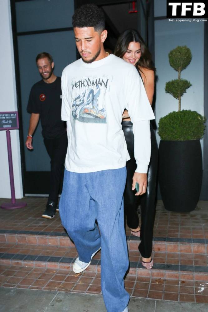 Kendall Jenner & Devin Booker Arrive at Catch Steak in WeHo - #31