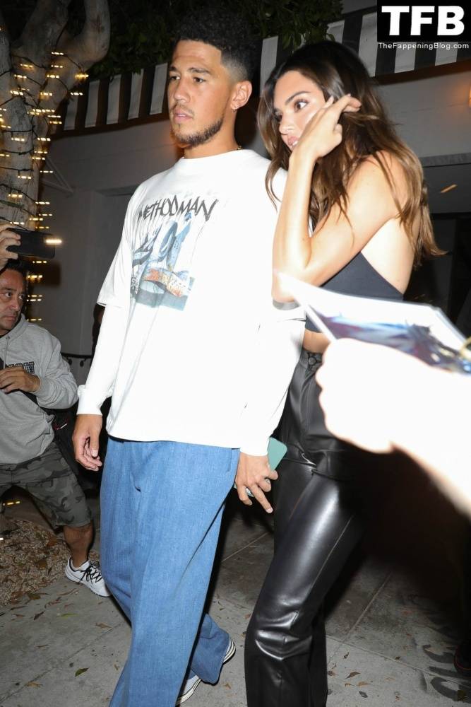 Kendall Jenner & Devin Booker Arrive at Catch Steak in WeHo - #35