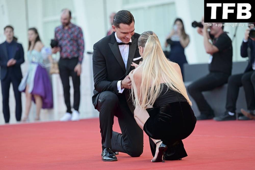 Alessandro Basciano Proposes to Sophie Codegoni During 1CThe Son 1D Red Carpet at the 79th Venice International Film Festival - #42