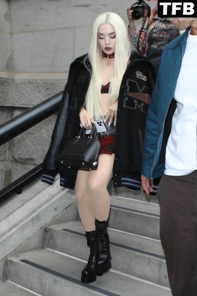 Ava Max Poses Outside of the Coach Fashion Show in New York - #7
