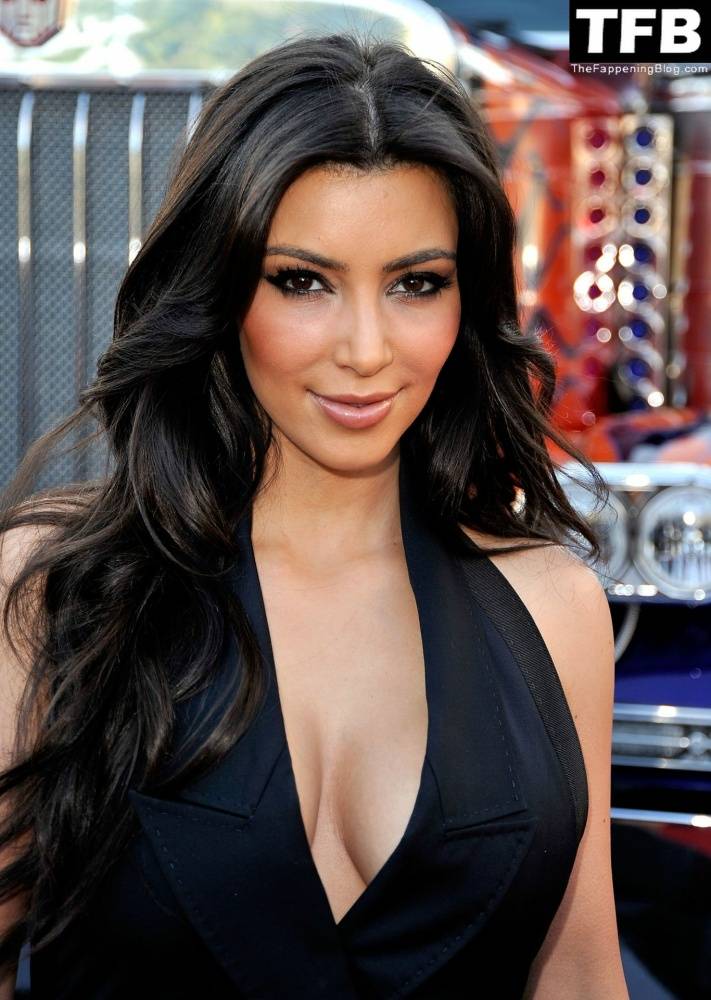 Kim Kardashian Nude & Sexy Collection 13 Part 4 - #80
