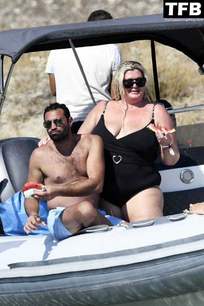 Gemma Collins Flashes Her Nude Boobs on the Greek Island of Mykonos - #75