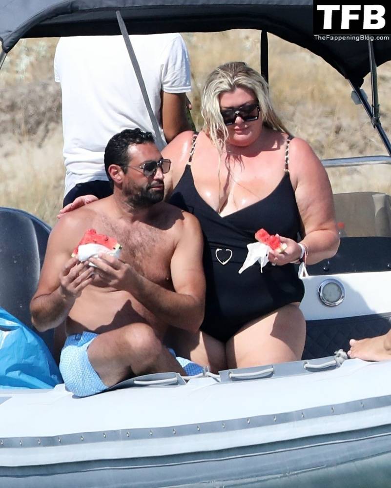 Gemma Collins Flashes Her Nude Boobs on the Greek Island of Mykonos - #93