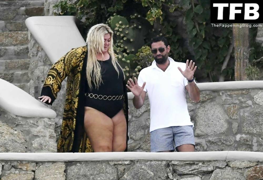Gemma Collins Flashes Her Nude Boobs on the Greek Island of Mykonos - #79