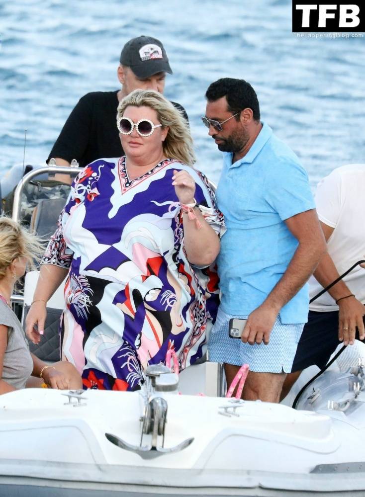 Gemma Collins Flashes Her Nude Boobs on the Greek Island of Mykonos - #65