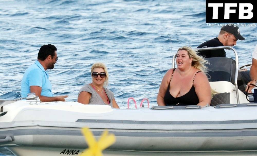 Gemma Collins Flashes Her Nude Boobs on the Greek Island of Mykonos - #48