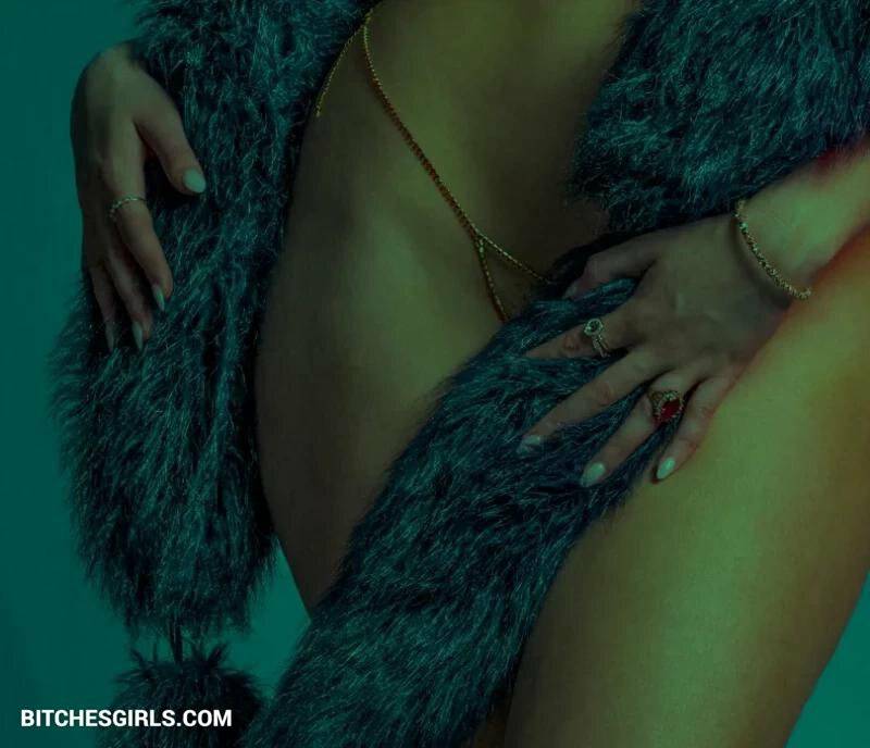 Stefania Ferrario patreon nudes - #16