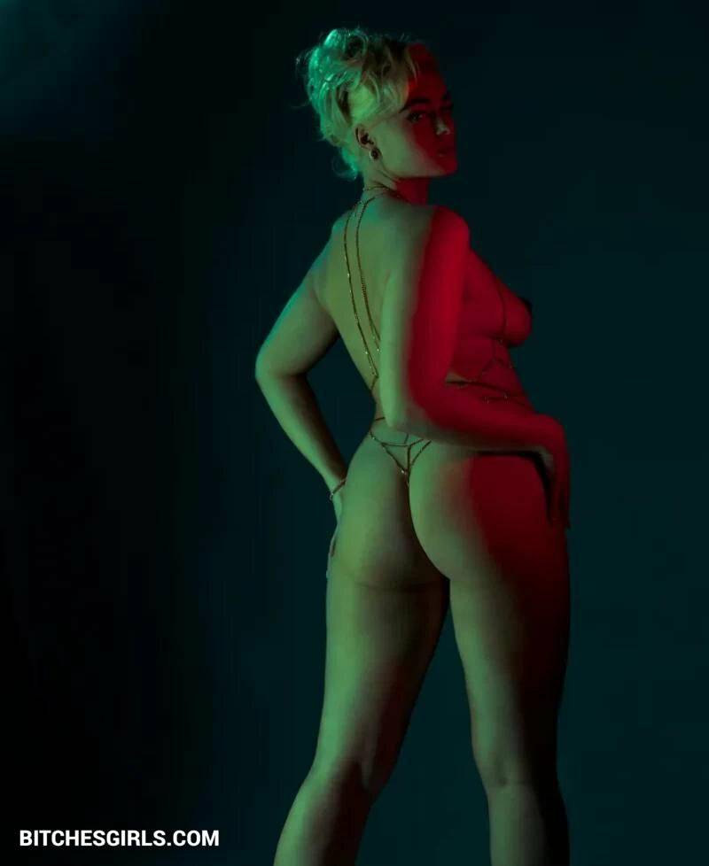 Stefania Ferrario patreon nudes - #12