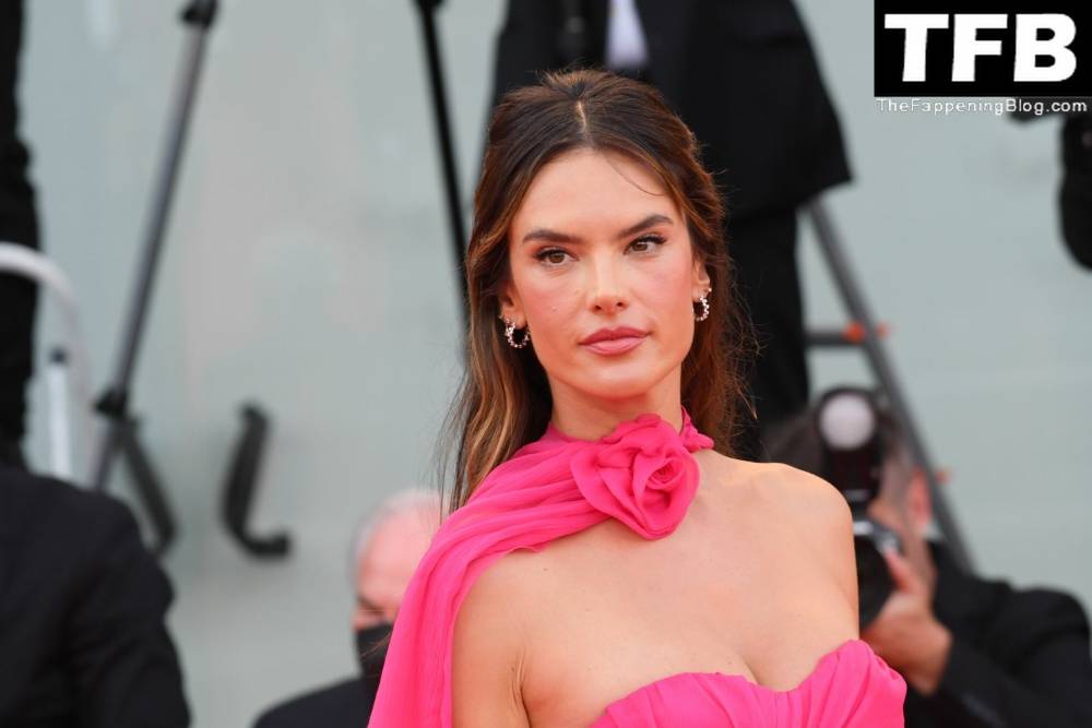 Alessandra Ambrosio Displays Her Cleavage at the 79th Venice International Film Festival - #85