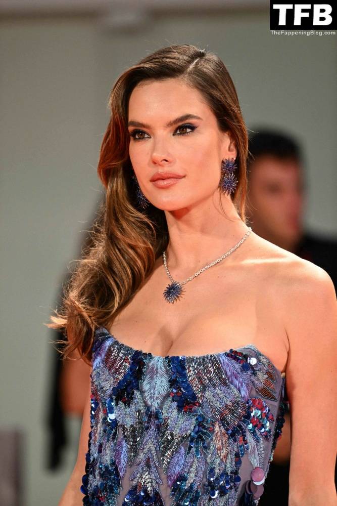 Alessandra Ambrosio Displays Her Cleavage at the 79th Venice International Film Festival - #76