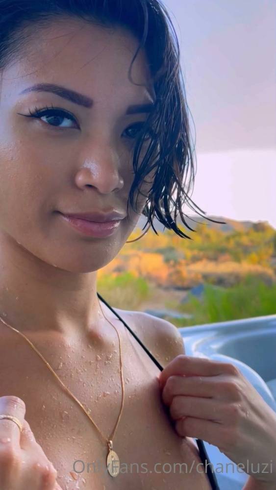 Chanel Uzi Nude Hot Tub Strip Onlyfans Video Leaked - #3