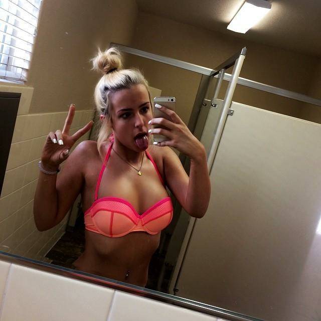 Tana Mongeau Sexy Pictures - #18