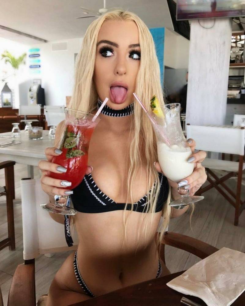 Tana Mongeau Sexy Pictures - #54
