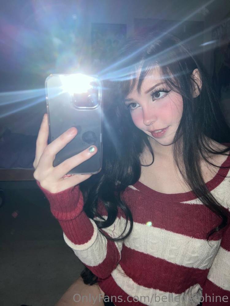 Belle Delphine Nude Casual Bedroom Selfies Onlyfans Set Leaked - #37