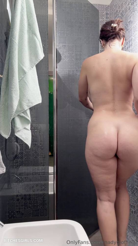 Ioanafilip Nude Celeb - Filip Madalina Ioana Twitch Leaked Nude Photo - #4