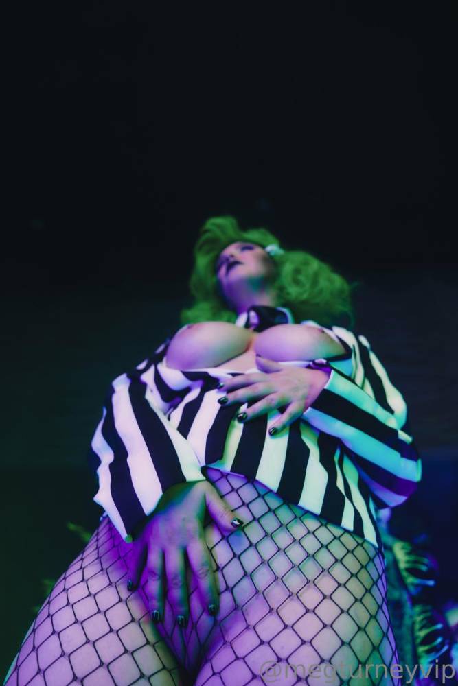 Meg Turney Nude Beetlejuice Cosplay Onlyfans Set Leaked - #4