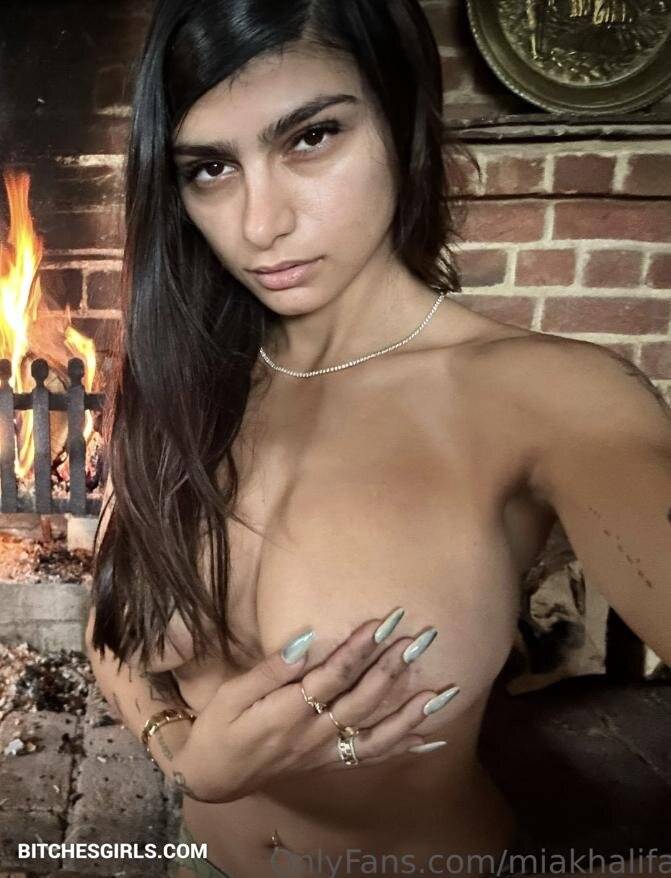 Mia Khalifa Nude Celeb - Mia Celeb Leaked Naked Pics - #5