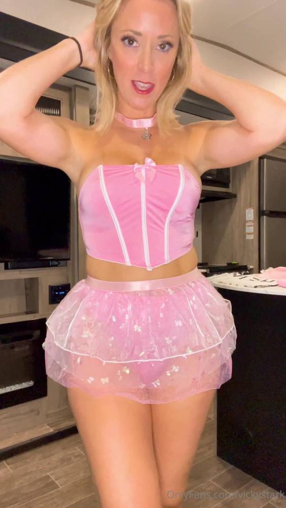 Vicky Stark Nude Pink Costumes Try On Onlyfans Video Leaked - #11