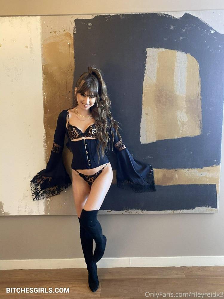 Riley Reid Nude - Riley Onlyfans Leaked Naked Photo - #14