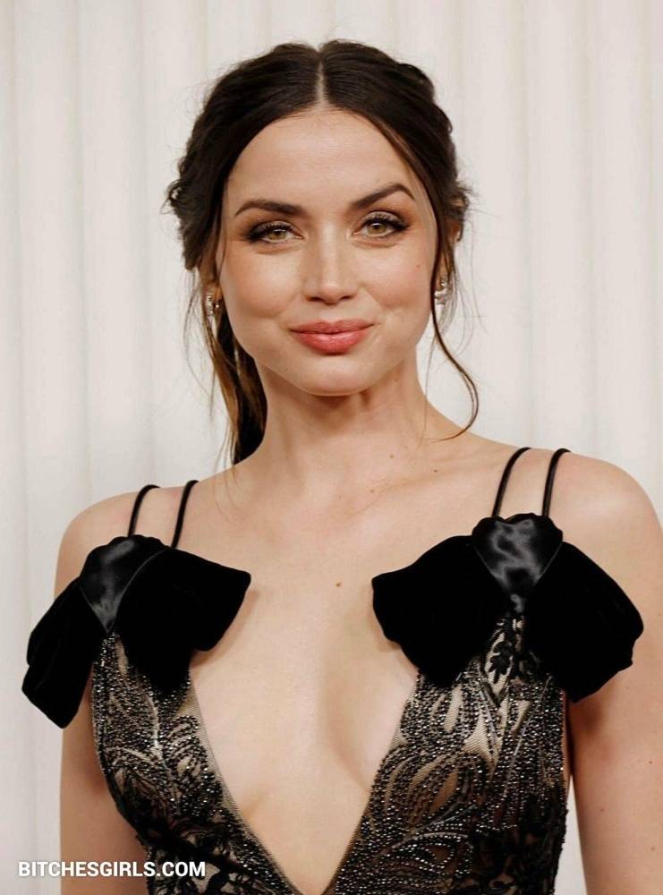 Ana Armas Nude Latina - Armas Celebrities Leaked Nude Videos - #7