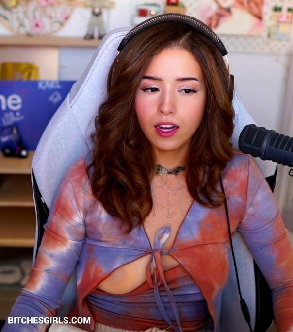 Pokimane Nude Twitch Streamer Leaked Photos - #20