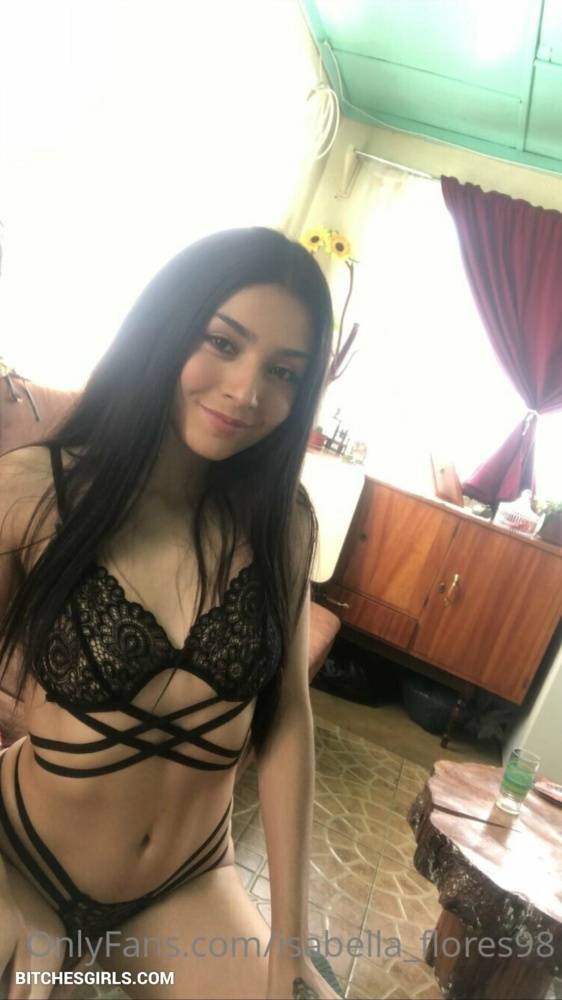 Flores_Isabella98 Nude Latina - Flores_Isabella98 Onlyfans Leaked Naked Photo - #15