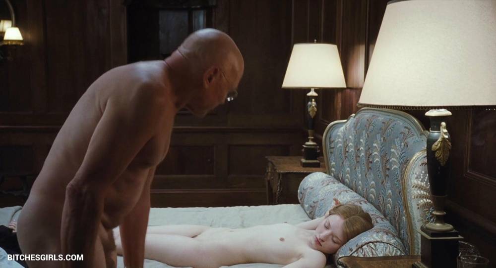 Emily Browning Nude Celebrities - Nude Videos Celebrities - #20