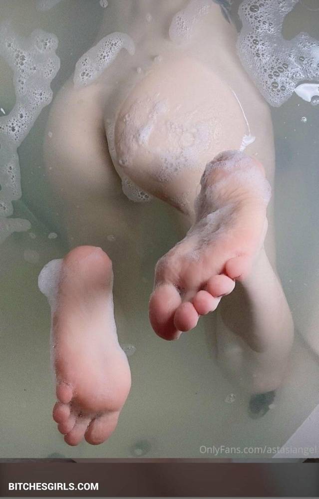 Astasiadream Naked Cosplayer - Anastasiangel Onlyfans Leaked Bath Photos - #7