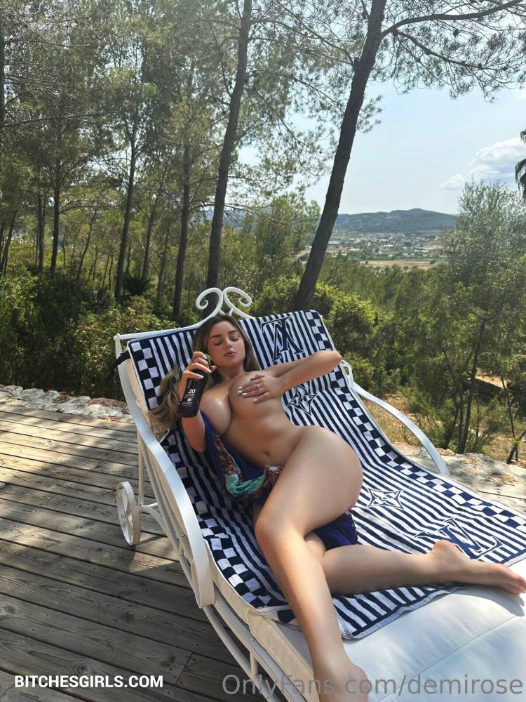Demi Rose Instagram Naked Influencer - Onlyfans Leaked Nude Photo - #1